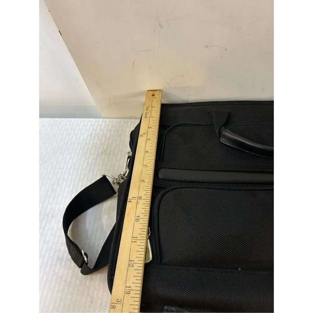 Samsonite laptop bag black padded divided‎ 17x14x5
